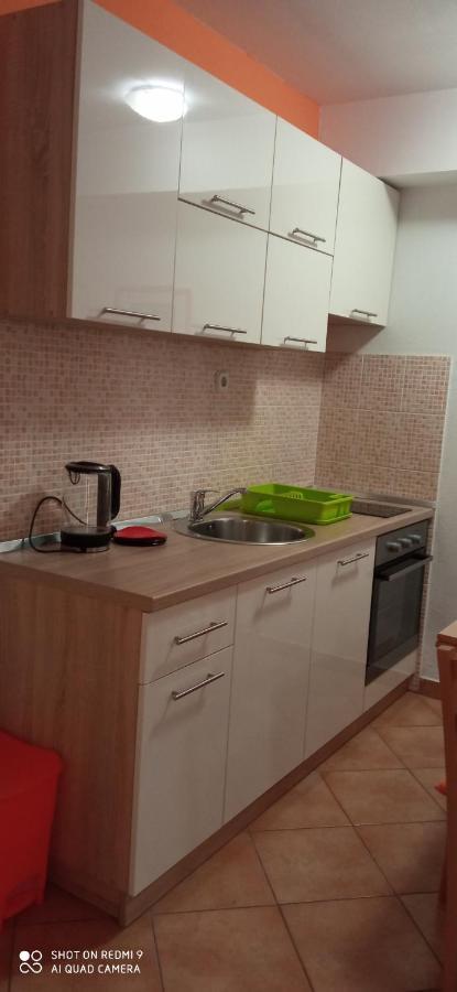 Studios Ana Mari Komiža Exterior foto
