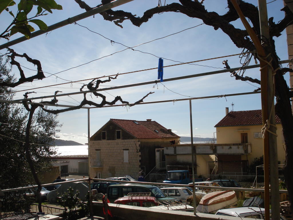 Studios Ana Mari Komiža Exterior foto